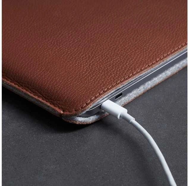 Dėklas WOOLNUT Leather Sleeve 13" Ruda