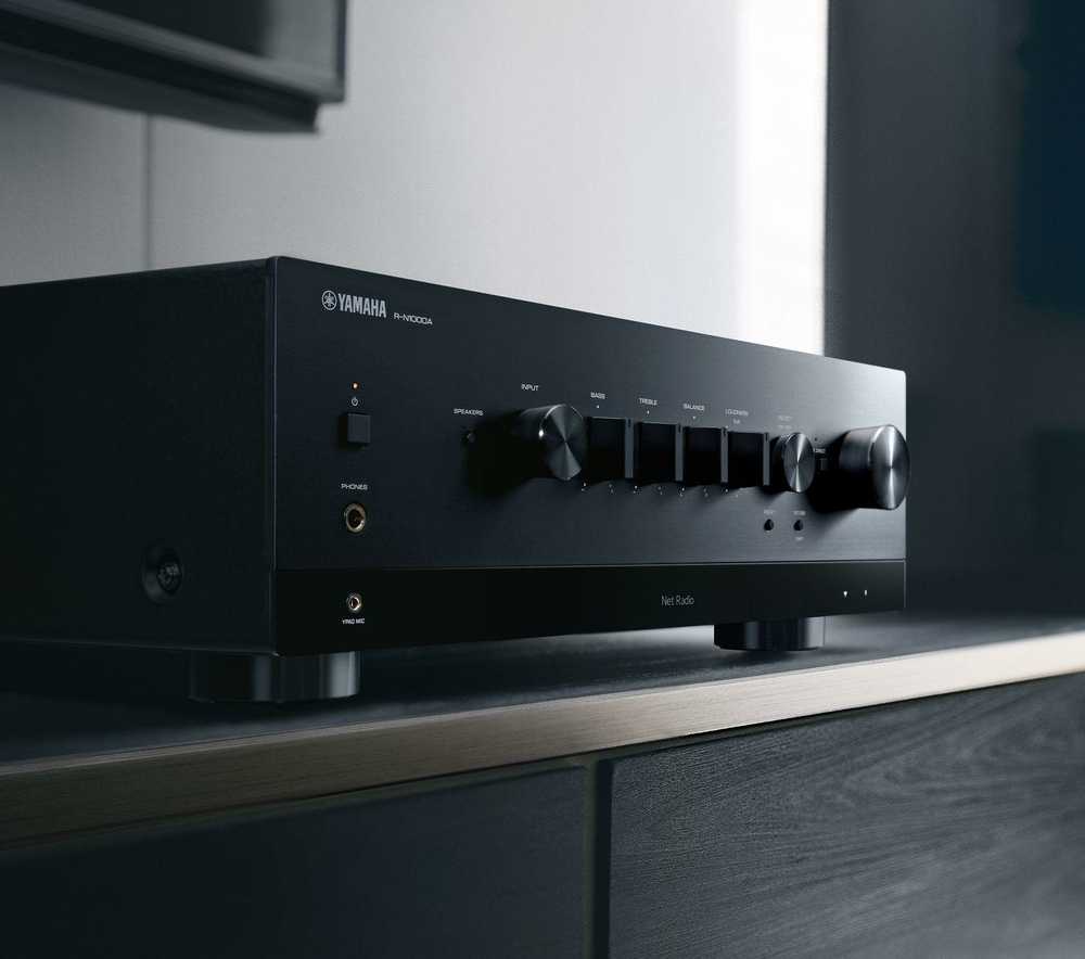 Yamaha R-N1000A tinklo stereo imtuvas