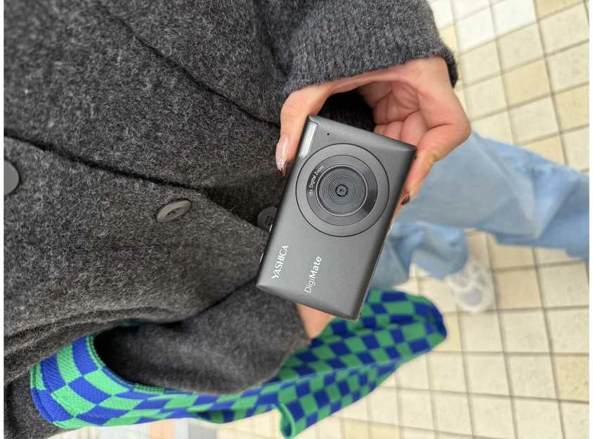 YASHICA DigiMate Juodas
