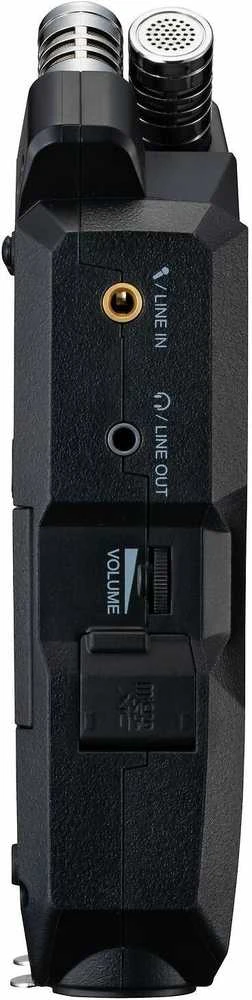 Zoom H4 Essential