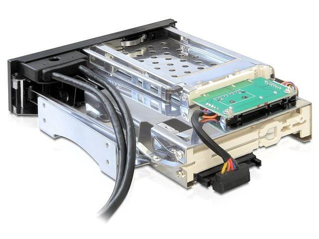 Delock 5.25 Mobile Rack 1 x 2.5 + 1 x 3.5 SATA HDD + 2 x USB 3.0 jungtys