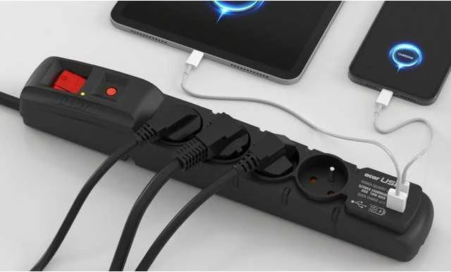 Acar F4 USB A+C viršįtampių apsaugos laidas (greitas įkroviklis) 3 m ; juodas