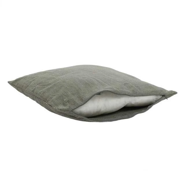 Home Styling Collection Dekoratyvinė pagalvė su didelėmis sagomis, 45 x 45 cm