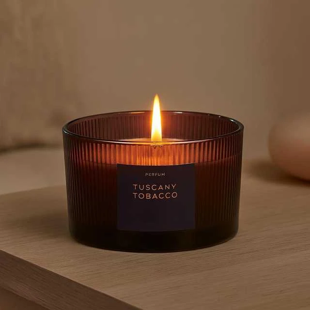 Home Styling Collection FODU kvapioji žvakė, degimo laikas 18 valandų