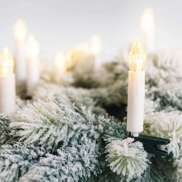Christmas Gifts KALĖDINĖS LEMPUTĖS ŠVIESOS GIRLIANDA ŽVAKUTĖS 16 LED ŠILTA BALTA 518393