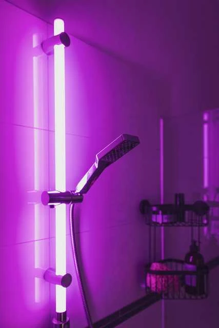 Wenko LED dušo strypas, 94 cm, RGB, VENKO