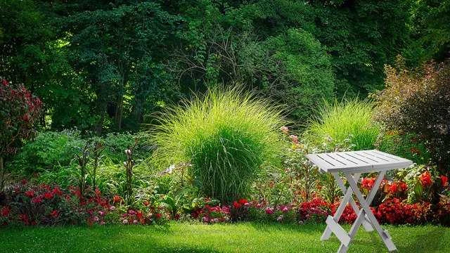 Sudedamas stalas Adige Progarden 44x44x50cm plastikas/baltas