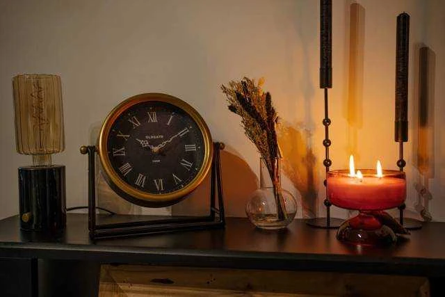 Atmosphera Stovimas laikrodis LUCA komodai, Ø 21 cm, juodas