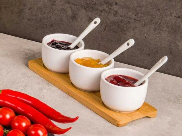 Mondex Užkandžių dubenėlių su šaukštais keraminė balta 90 ml 7 vnt.