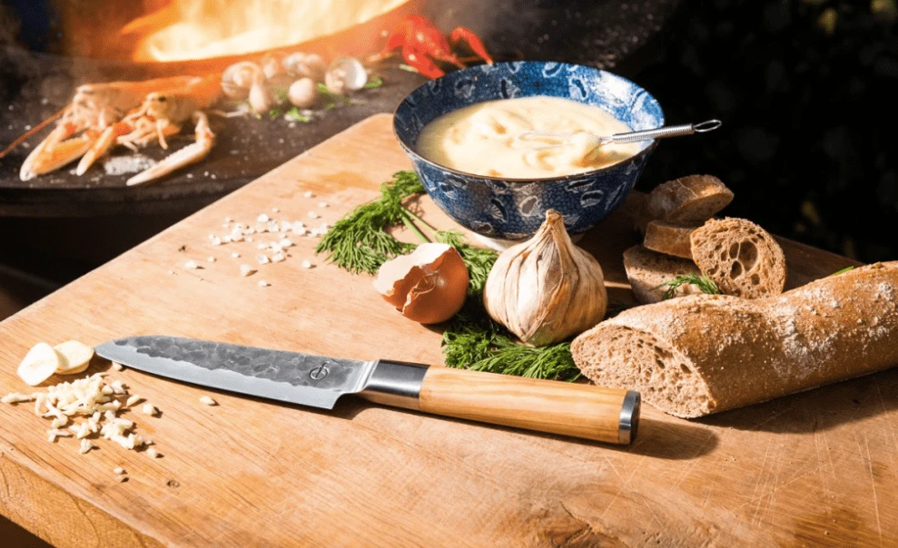 Forged Santoku peilis kaltas alyvuogių spalvos 14 cm