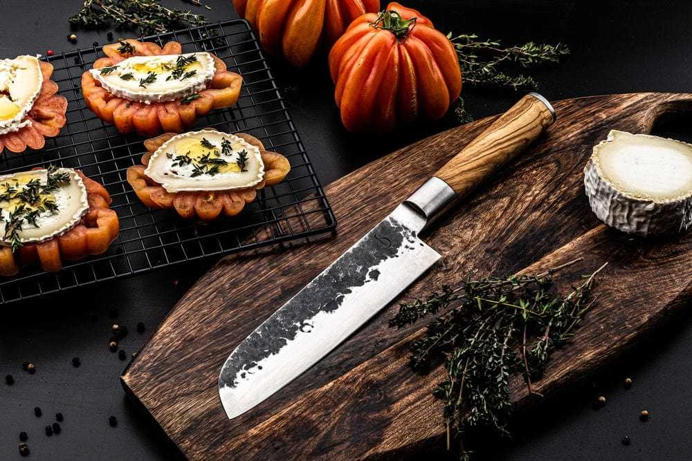 Forged Santoku peilis kaltinės alyvuogės spalvos 18 cm