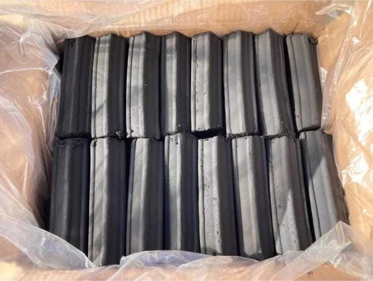 Presuoti lazdyno riešutų lukštų anglies hexagon briketai BIOAK, 10 kg