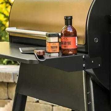 Priekinė nulenkiama lentyna TRAEGER Ironwood 885 ir Pro 780 griliams