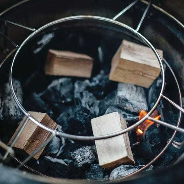 Anglinis lauko grilis Kamado Joe - Konnected