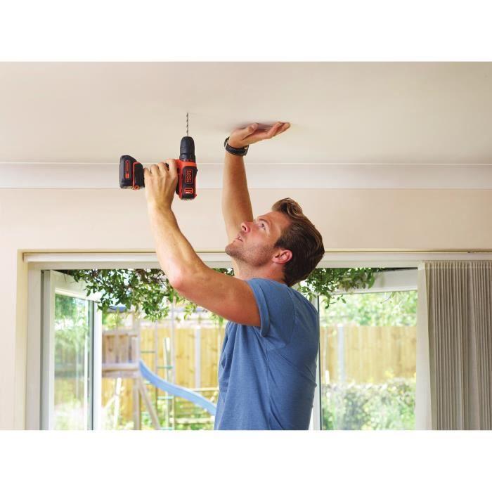 Black & Decker BD suktuvas 10,8V BDCDD12KB 2x1,5Ah WALIZKA