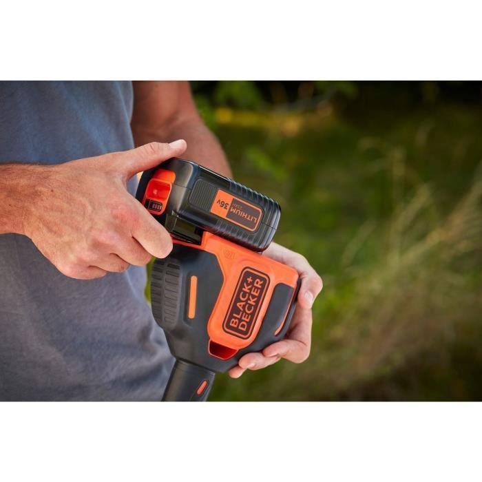 Black & Decker Juodas & Decker Juoda+33 cm belaidė 33 cm pjaustytuvas Decker BCST636L1 -QW 36V 2,5 Ah PowerCommand Pivotant 180 - Teleskopinis vamzdis - 2 rankenos