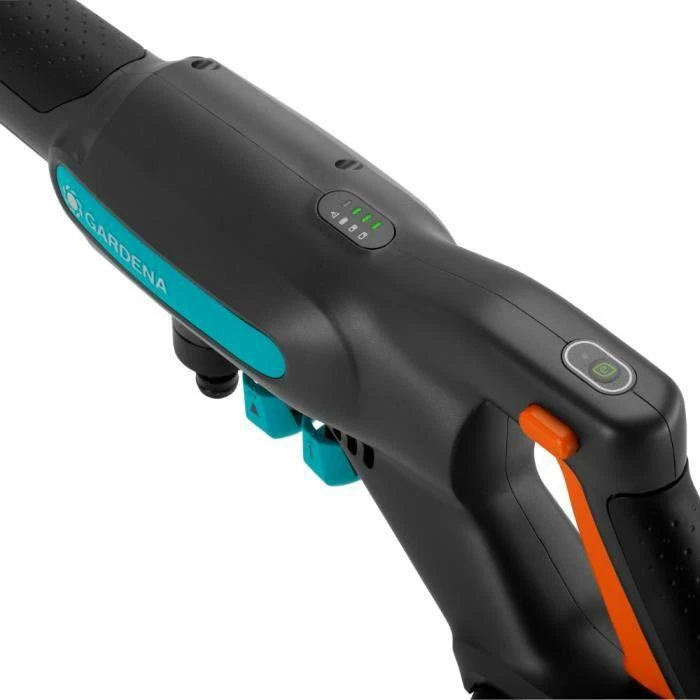 Gardena Vidutinio slėgio akumuliatorinė plovykla „AquaClean 24 / 18V P4A“, paruošta naudoti, 14800-20