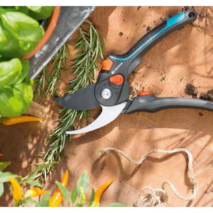 Sodo sekatorius Gardena B/M 8904-20 (967048301)