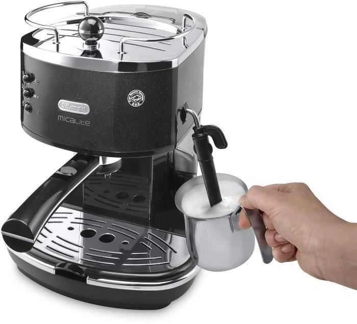 Delonghi Kavos aparatas EC0311BK, Juodas