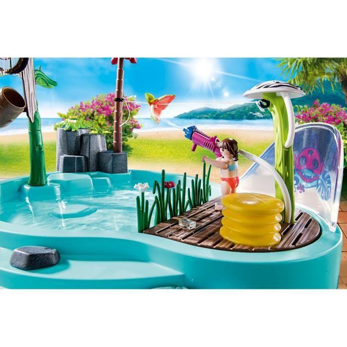 70610 Playmobil, linksmas baseinas su vandens purslais