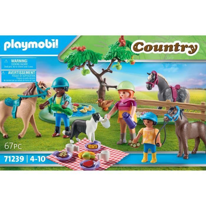 71239 PLAYMOBIL® Country, kaimo iškyla su žirgais