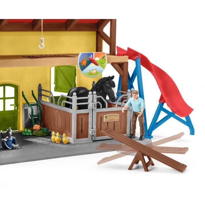 SCHLEICH FARM WORLD Arklidės