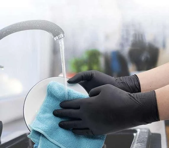 Mercator Medical Nitrilinės pirštinės EasyCare 100vnt. S dydis. Rožinės spalvos.