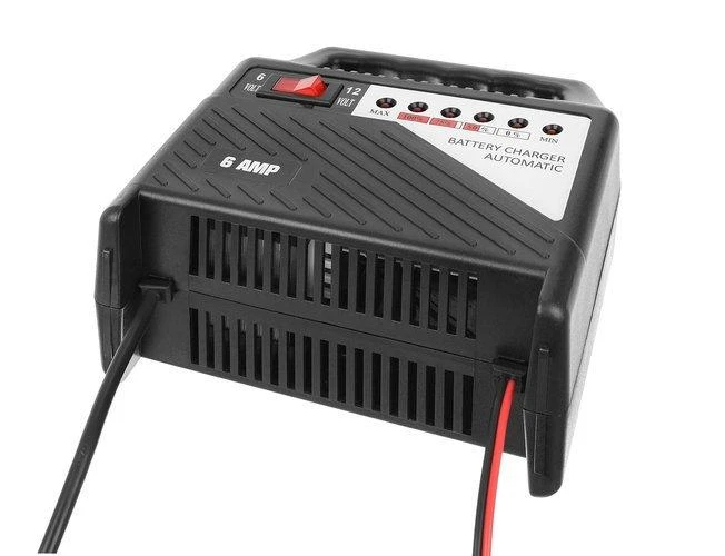 Xtrobb Akumuliatoriaus įkroviklis 12V 6A