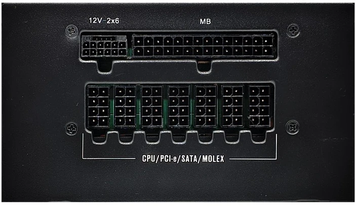 1St Cool Maitinimo šaltinis 1stCOOL Baltas Storm 700W (ECP-700A-14-85)