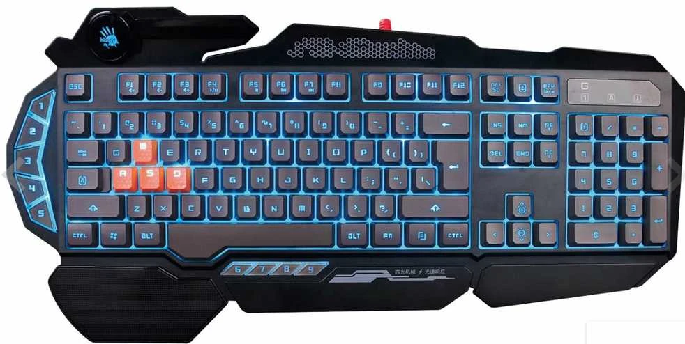 A4tech Bloody B318 žaidimų klaviatūra su apšvietimu, USB, CZ