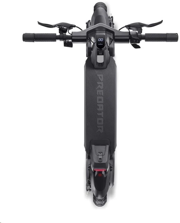 Acer Predator Thunder, Juoda