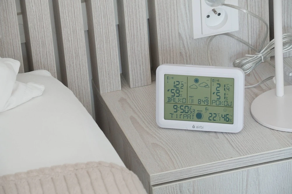 Airbi DUO - weather station with 2 wireless sensors