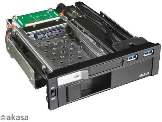 Akasa 5,25 colio lizdas, skirtas 1x 3,5" ir 1x 2,5" plius 2x USB 3.0