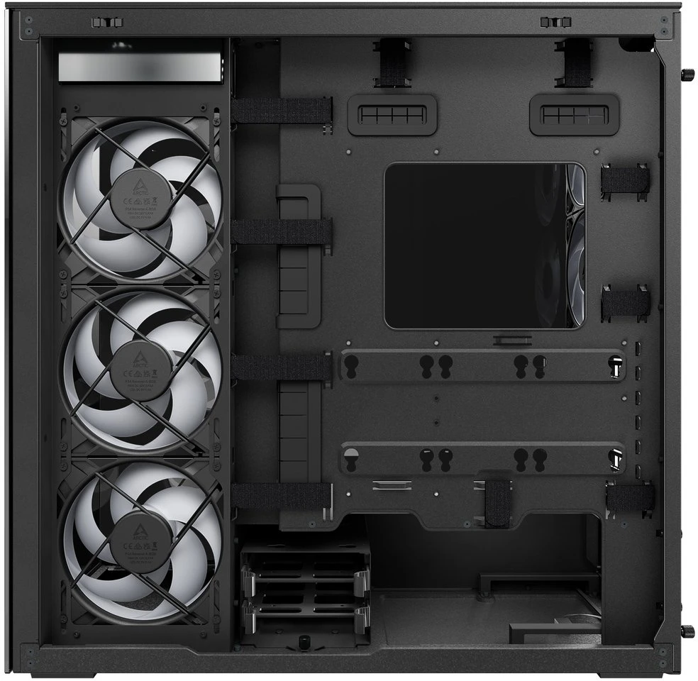 Arctic Xtender (Juodas) mirrow juodas window with GPU vertical mount