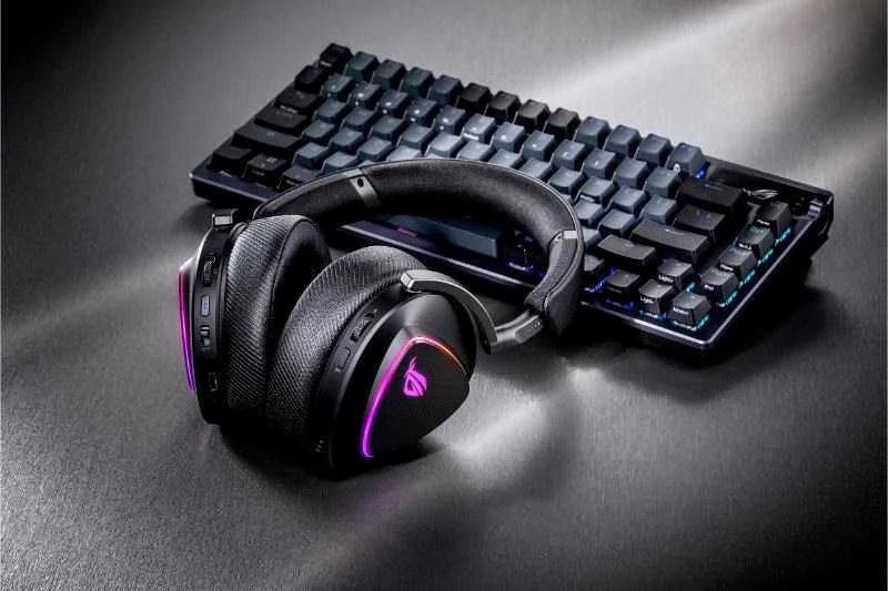 Ausinės Asus ROG Delta II