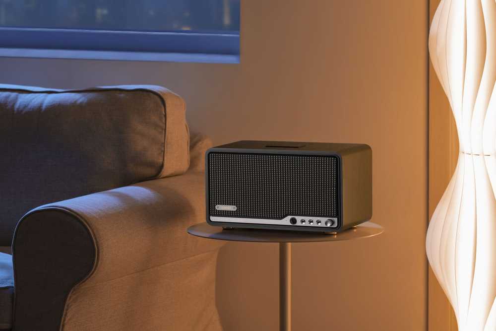 EDIFIER S300 desktop wireless speaker walnut ruda