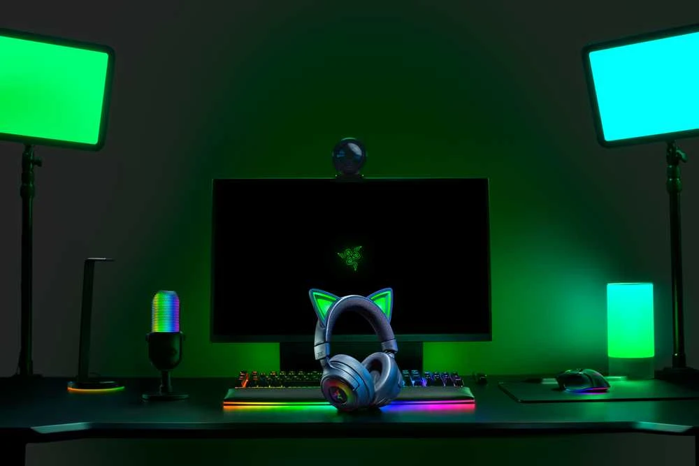 Razer | Ausinės | Kraken Kitty V3 Pro | Bluetooth | Over-Ear | Juodas