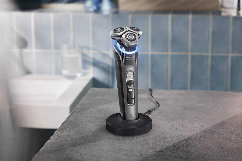 Philips i9000 Prestige drėgnojo ir sausojo skutimo skustuvas su „SkinIQ“