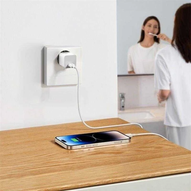 Mini sieninis įkroviklis Baseus GaN5 20W (baltas)