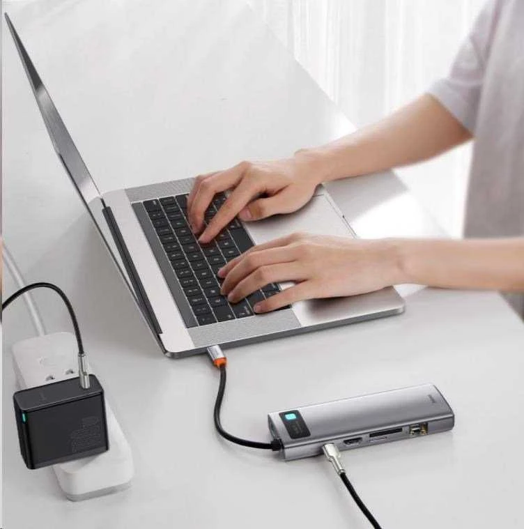 Šakotuvas 9in1 Baseus Metal Gleam Series, USB-C į 3x USB 3.0 + HDMI + USB-C PD + Ethernet RJ45 + Micro SD/SD + VGA