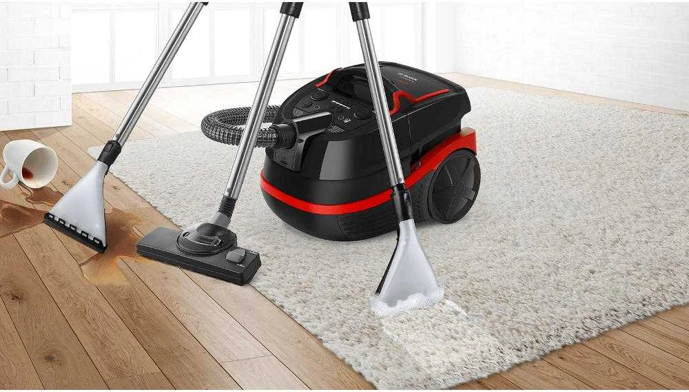 Sauso ir drėgno valymo dulkių siurblys Bosch AquaWash & Clean BWD421POW, 2100 W, Juodos ir raudonos spalvos