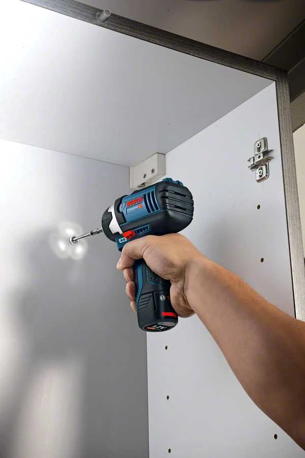 Bosch Akumuliatorinis smūginis suktuvas GDR 12V-105, be akumuliatoriaus ir kroviklio