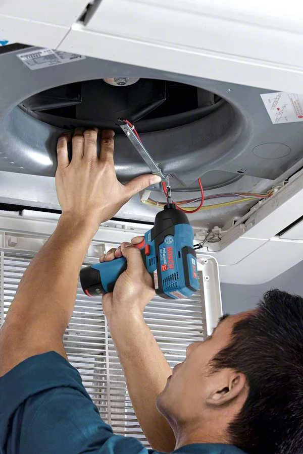 Bosch Akumuliatorinis smūginis suktuvas GDR 12V-110, 2x3.0Ah