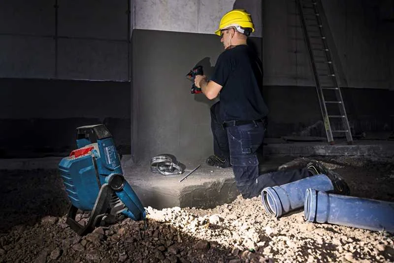 Bosch Akumuliatorinis statybviečių prožektorius GLI 18V-2200 C