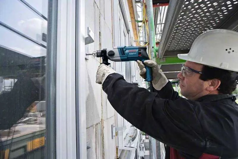 Smūginis gręžtuvas Bosch GSB 18-2 RE