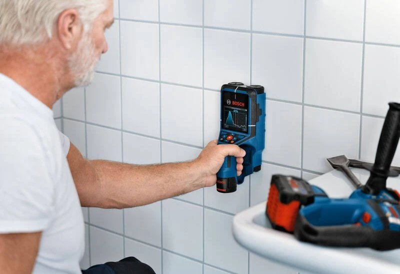 Bosch D-tect 200 C, BG 4x1,5V
