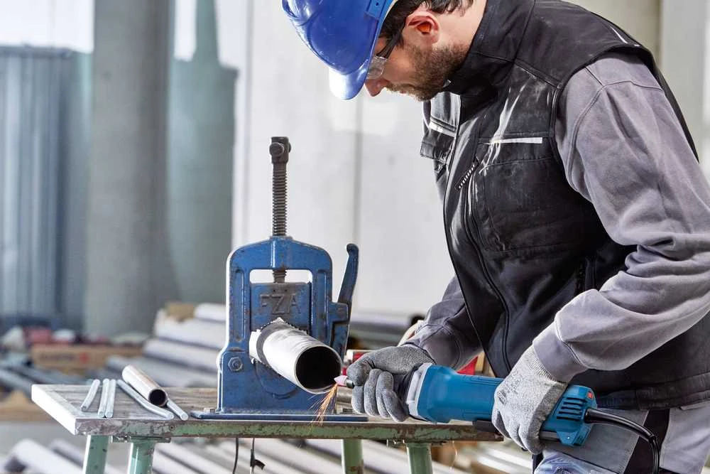 Tiesinis šlifuoklis Bosch GGS 30 LPS Professional; 750 W