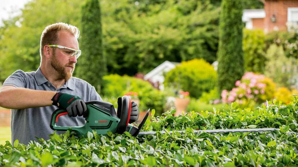 Bosch UniversalHedgeCut 50 Krūmapjovė 480W