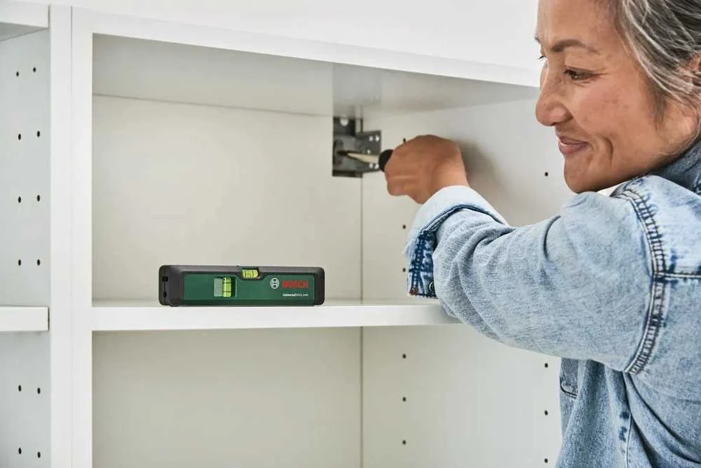 BOSCH UniversalWallLevel tiesus lazerinis lygintuvas (0.603.663.JZ0)