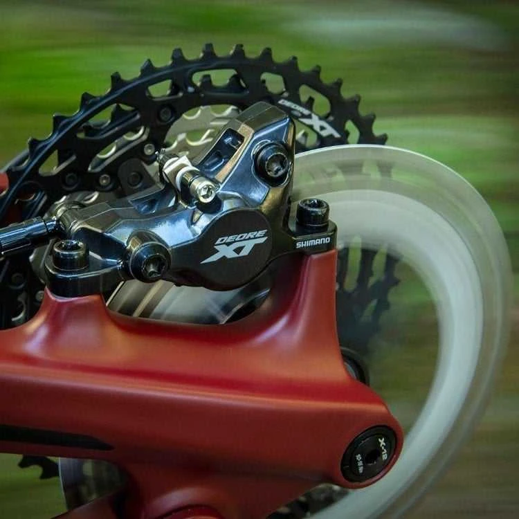Diskinių stabdžių palaikymas Shimano XT BR-M8100